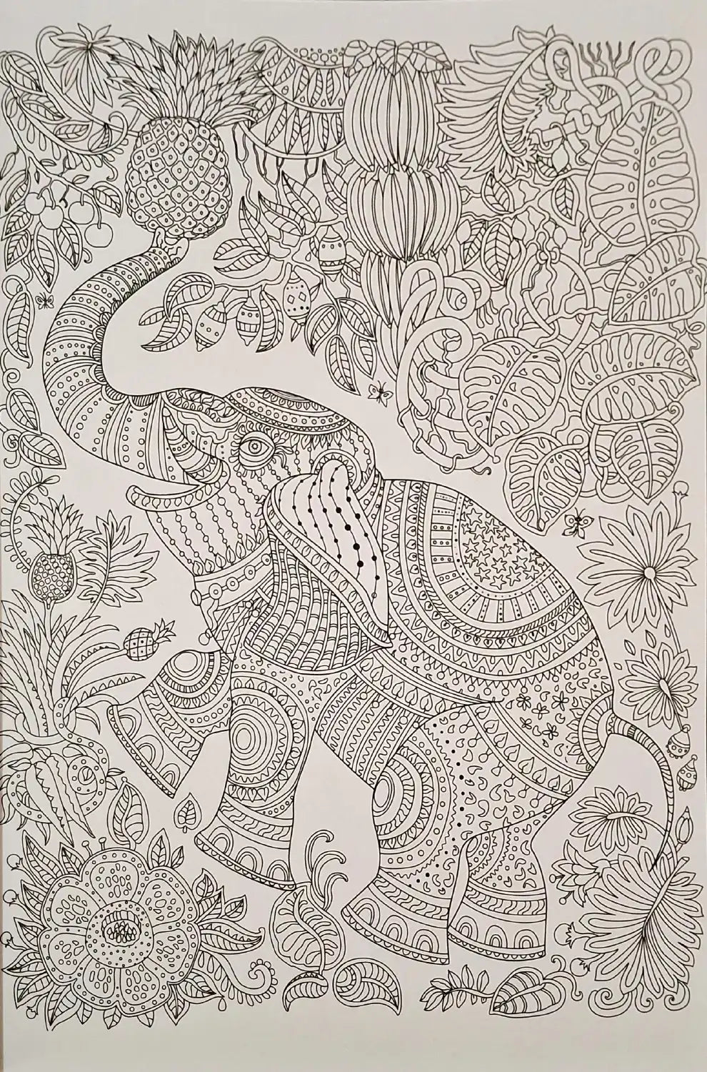 Art Maker : In the Jungle Colouring Book