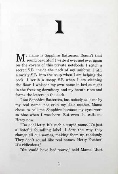 Hetty Feather #2 Sapphire Battersea (HC)