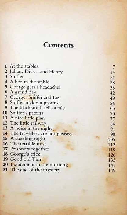 The Famous Five #13 Five Go To Mystery Moor (P)