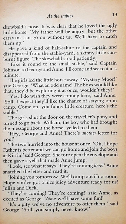 The Famous Five #13 Five Go To Mystery Moor (P)