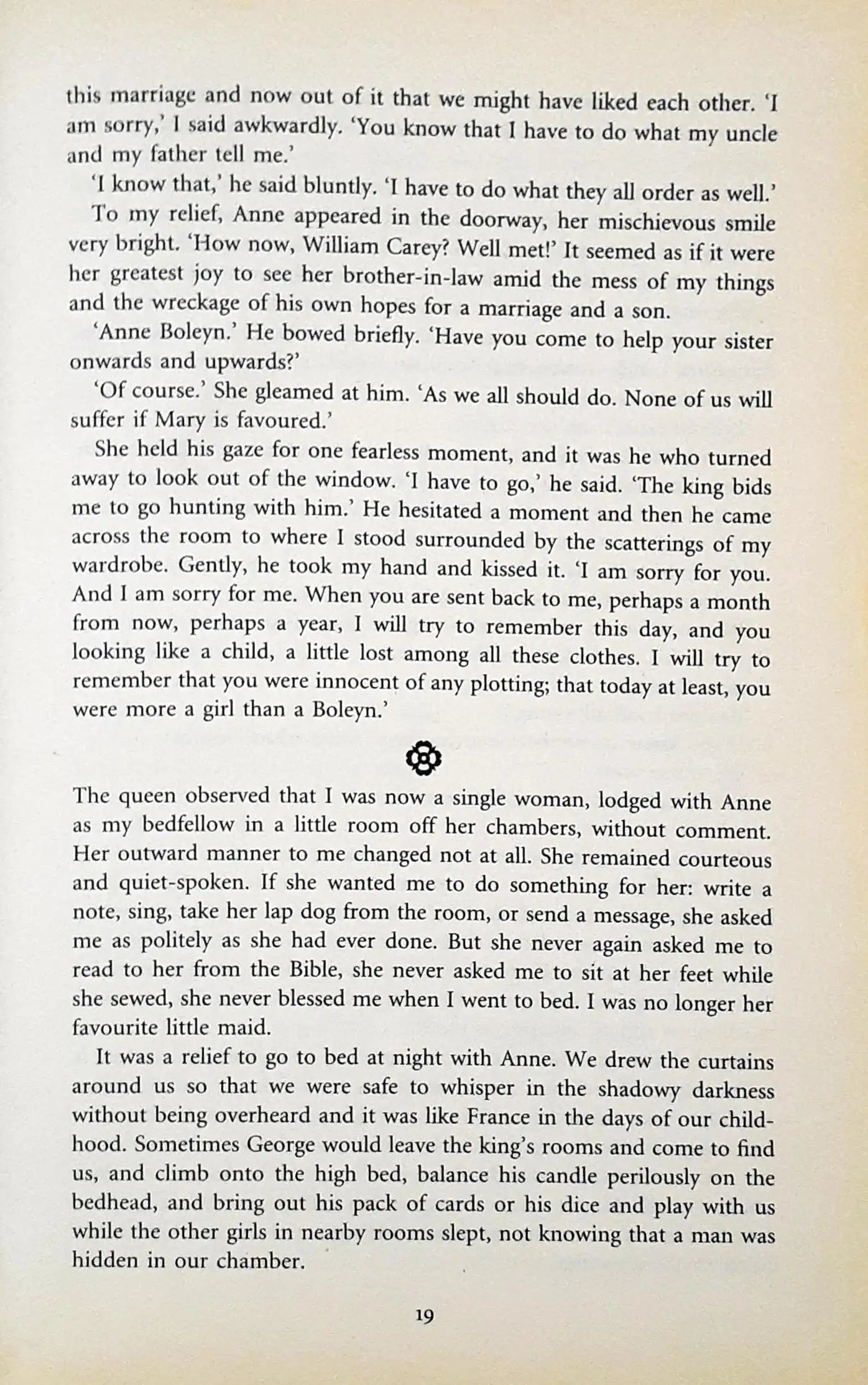 The Plantagenet and Tudor Novels #9 : The Other Boleyn Girl (P)